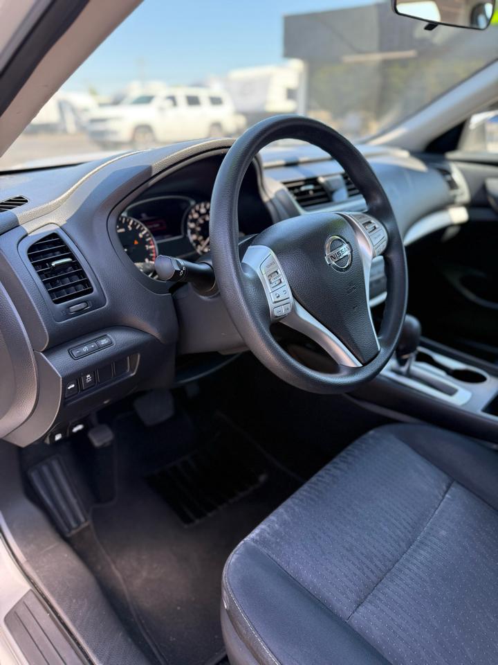 Nissan Altima 2.5 S Sedan 2017