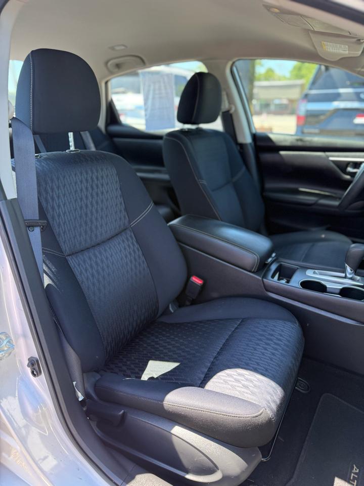 Nissan Altima 2.5 S Sedan 2017