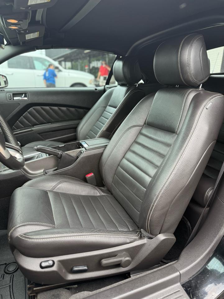 Used Car 2011 Ford Mustang  2dr Conv Gt Premium For Sale Under $20,000 In Dickson, Tennessee