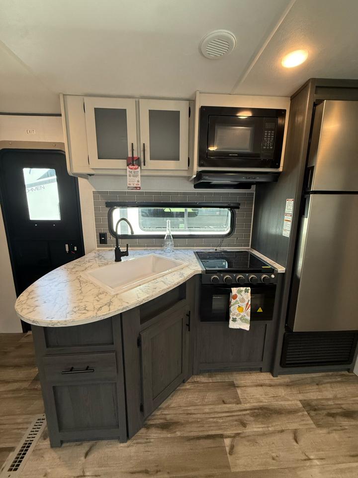 Dutchmen Aspen Trail  2025