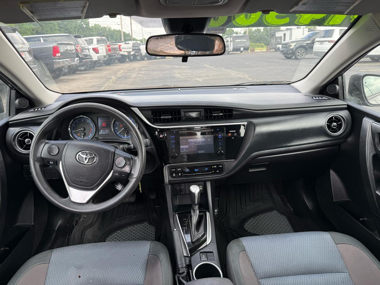 Toyota Corolla 50th Anniversary Special Edition CVT (Natl) 2017