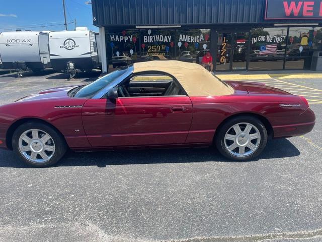 Ford Thunderbird 2dr Convertible Premium 2004