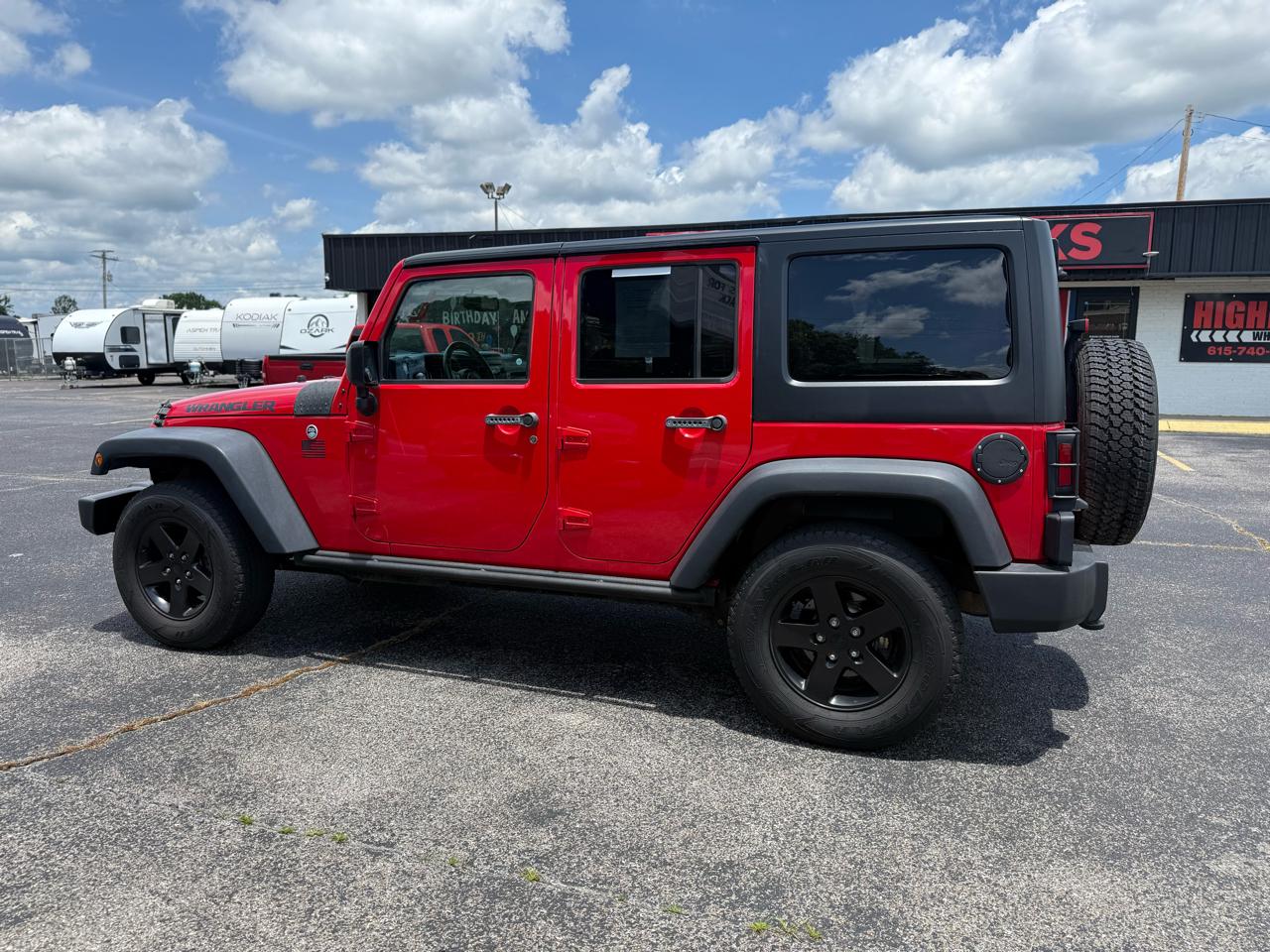 Jeep Wrangler Unlimited 4WD 4dr Black Bear *Ltd Avail* 2016