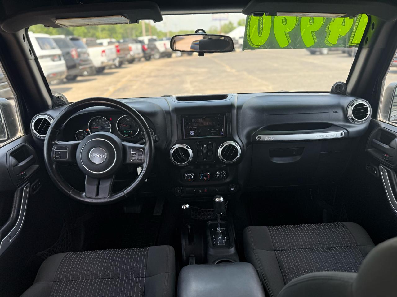 Jeep Wrangler Unlimited 4WD 4dr Rubicon 2012