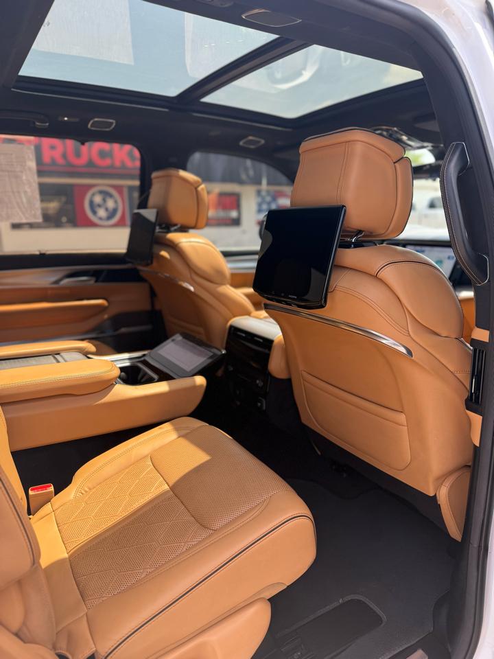 Jeep Grand Wagoneer Series III 4x4 2022
