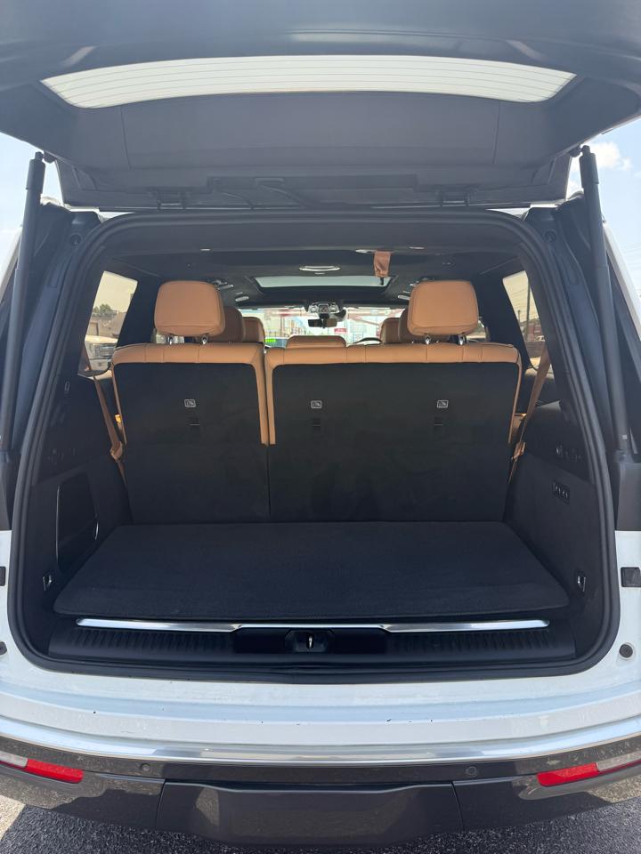 Jeep Grand Wagoneer Series III 4x4 2022