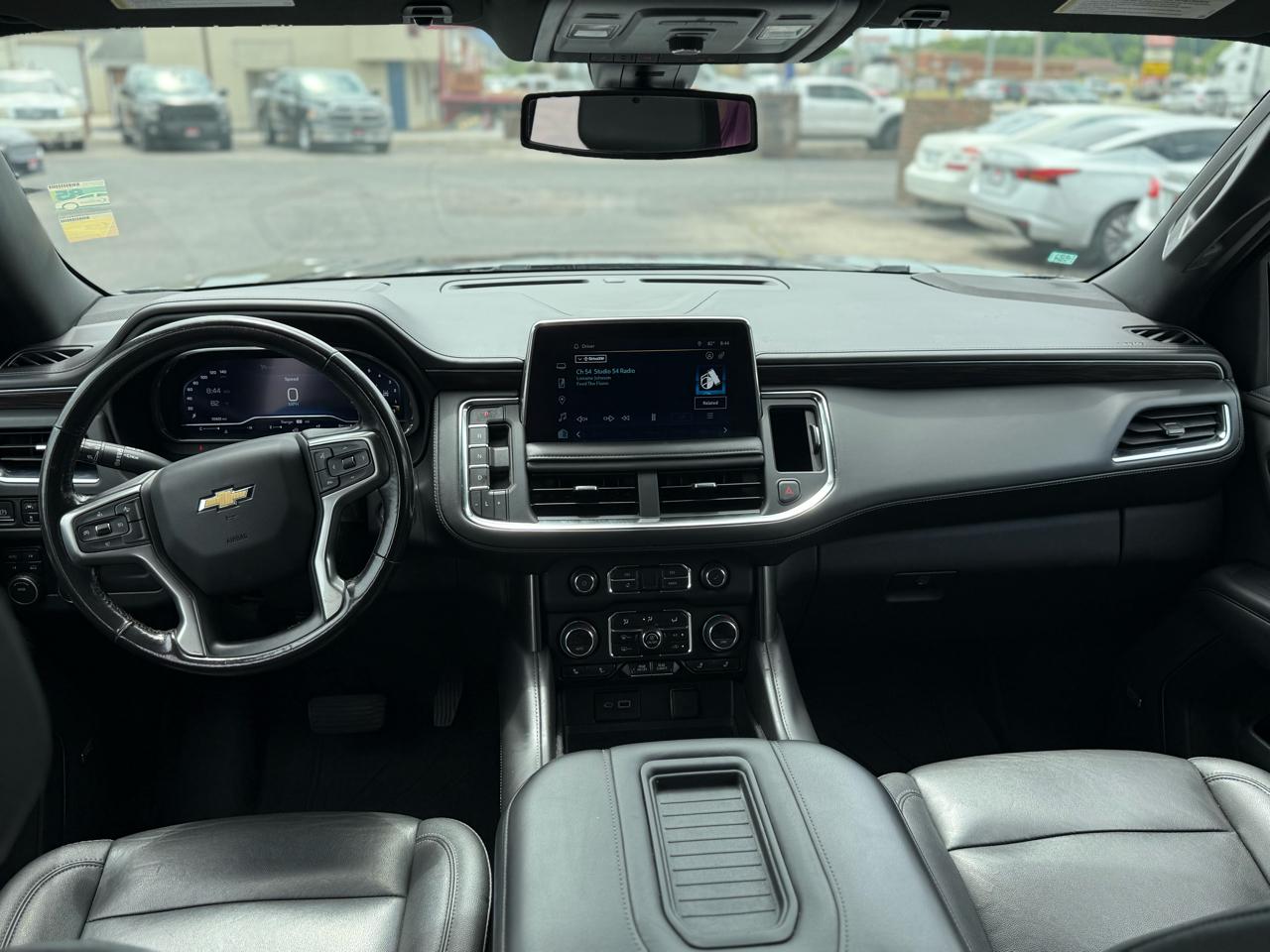 Chevrolet Suburban 4WD 4dr LT 2022