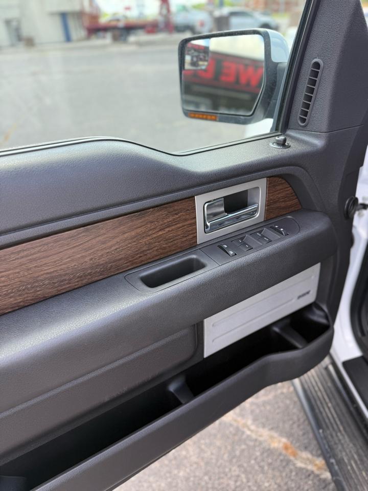 Ford F-150 4WD SuperCrew 145" Platinum 2014