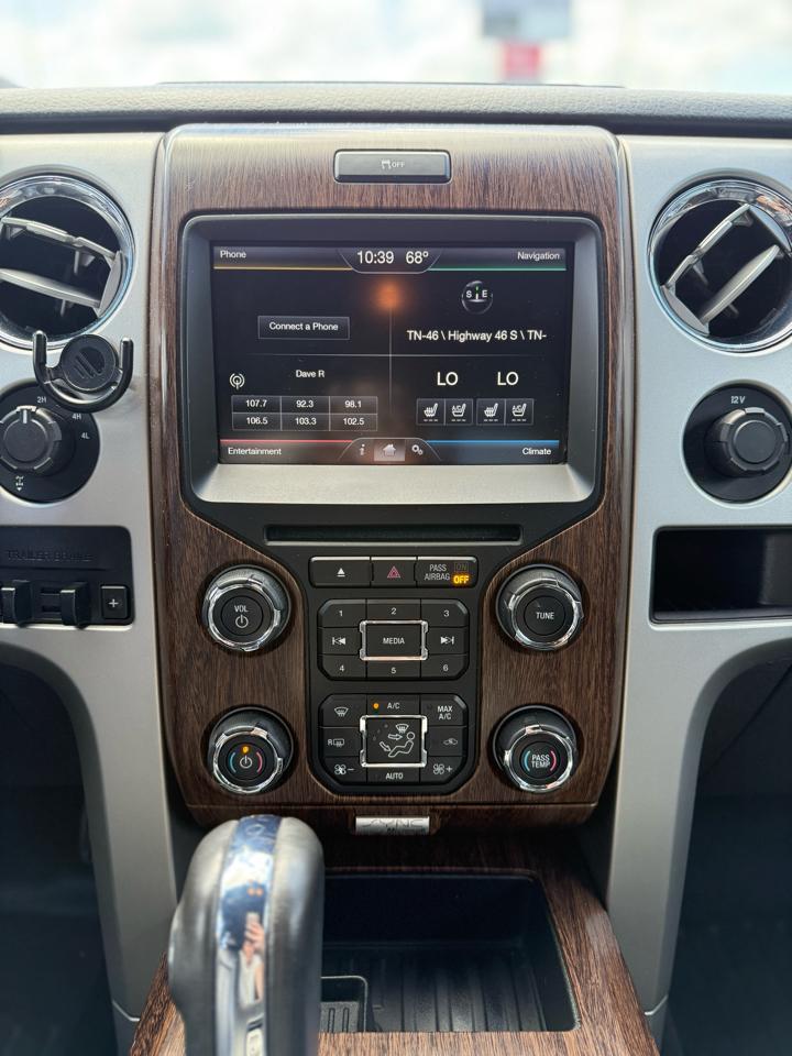 Ford F-150 4WD SuperCrew 145" Platinum 2014