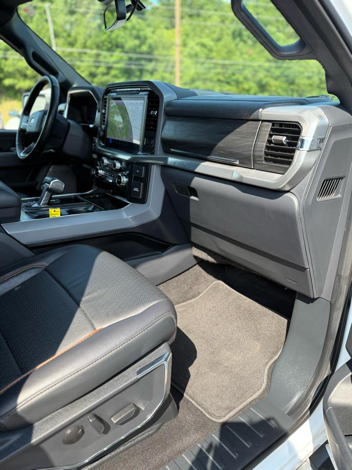 Ford F-150 Lariat 4WD SuperCrew 5.5' Box 2024