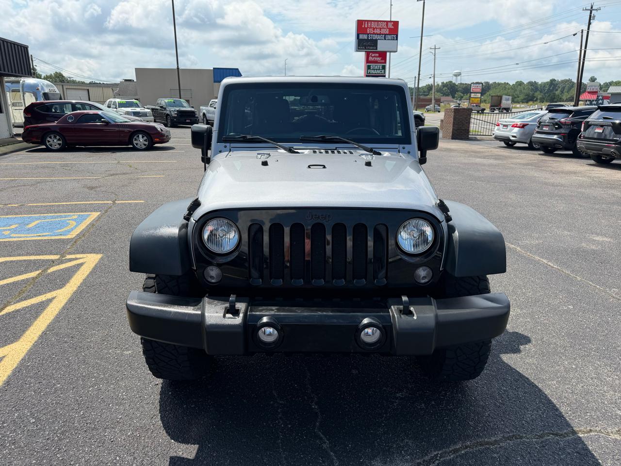 Jeep Wrangler Unlimited 4WD 4dr Willys Wheeler 2015