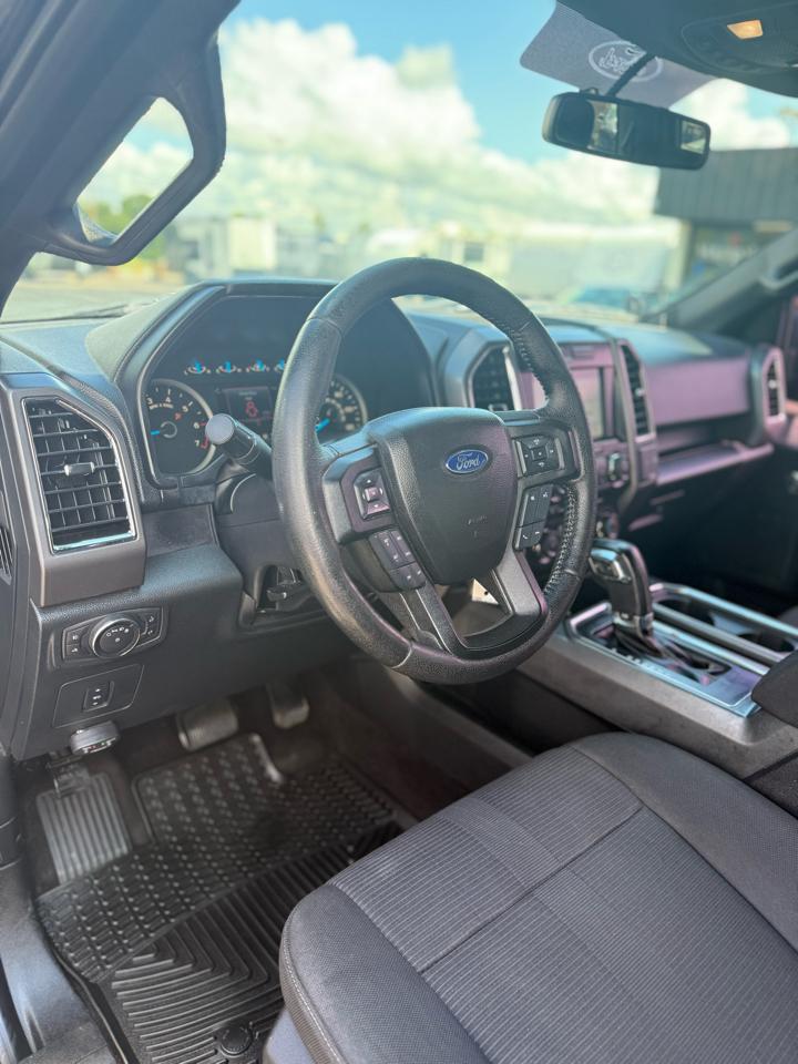 Ford F-150 2WD SuperCrew 157" King Ranch 2016