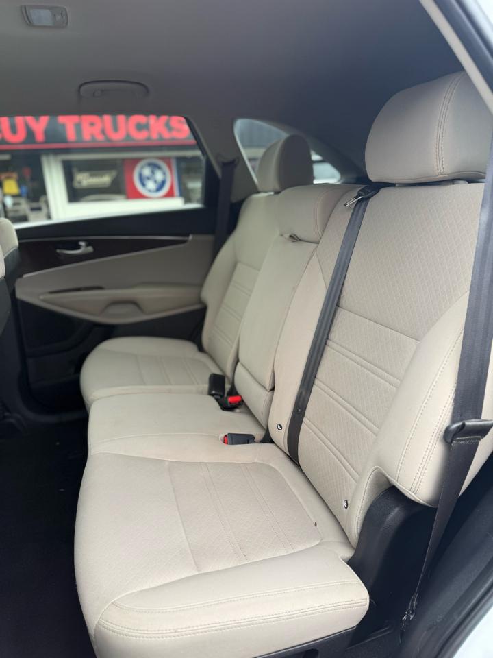 Kia Sorento LX V6 AWD 2017