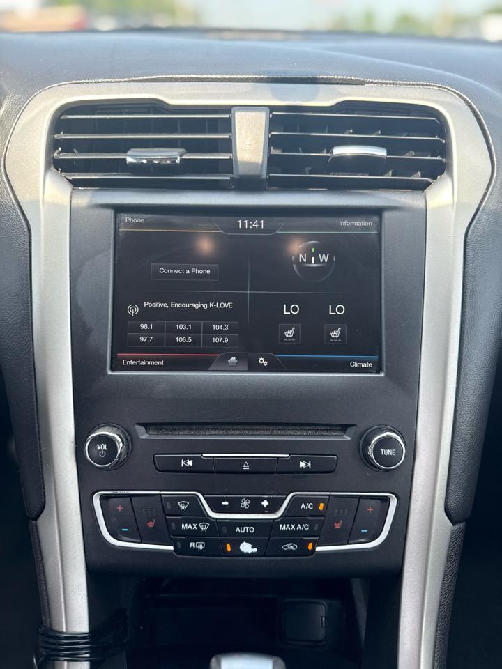 Ford Fusion 4dr Sdn SE FWD 2016