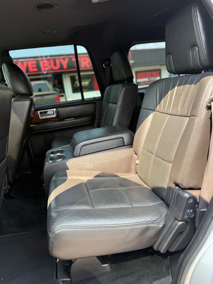 Lincoln Navigator 2WD 4dr 2012