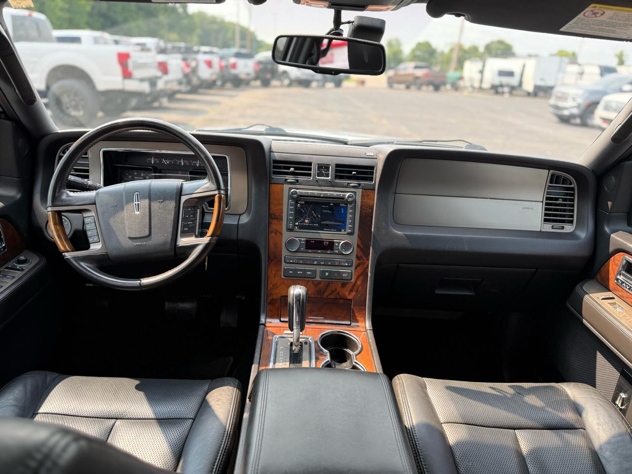 Lincoln Navigator 2WD 4dr 2012