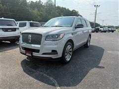 2022 Lincoln Navigator 