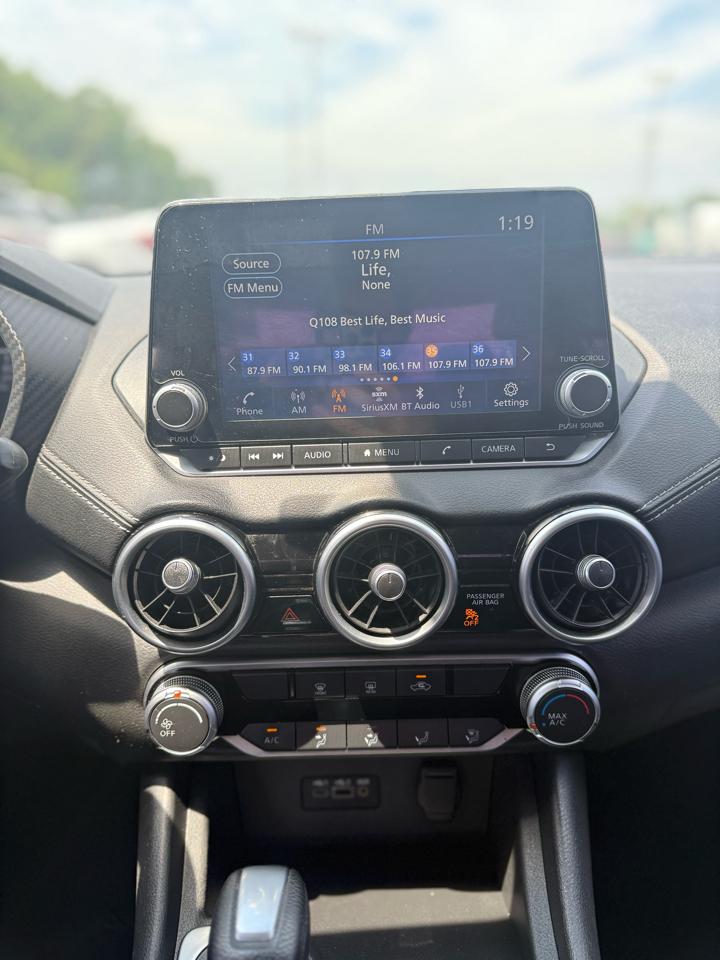 Nissan Sentra SV CVT 2022