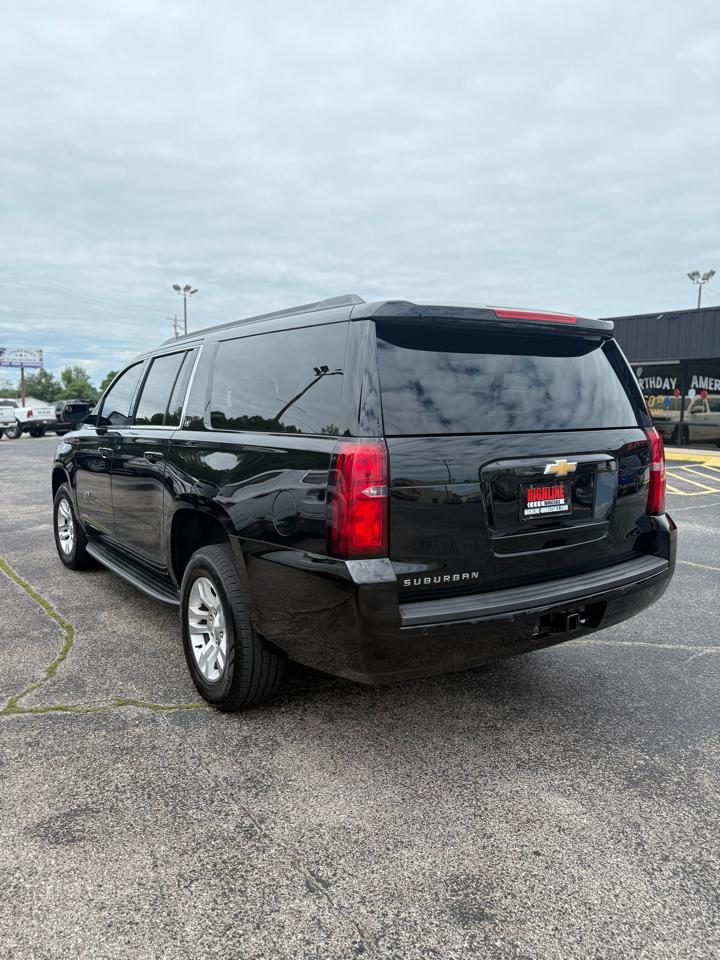 Chevrolet Suburban 2WD 4dr 1500 LT 2018