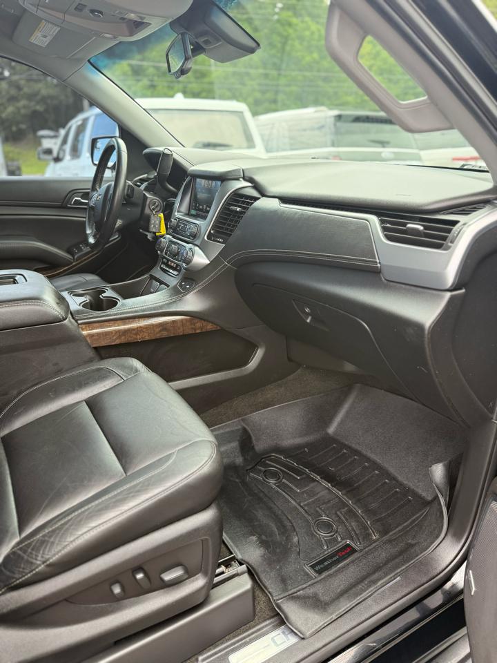 Chevrolet Suburban 2WD 4dr 1500 LT 2018