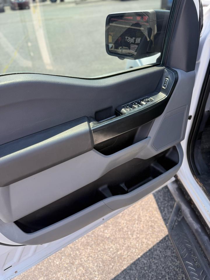 Ford F-150 XL 4WD SuperCrew 5.5' Box 2022