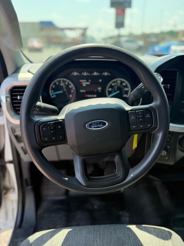 Ford F-150 XL 4WD SuperCrew 5.5' Box 2022