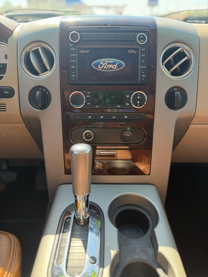 Ford F-150 4WD SuperCrew 139" King Ranch 2008