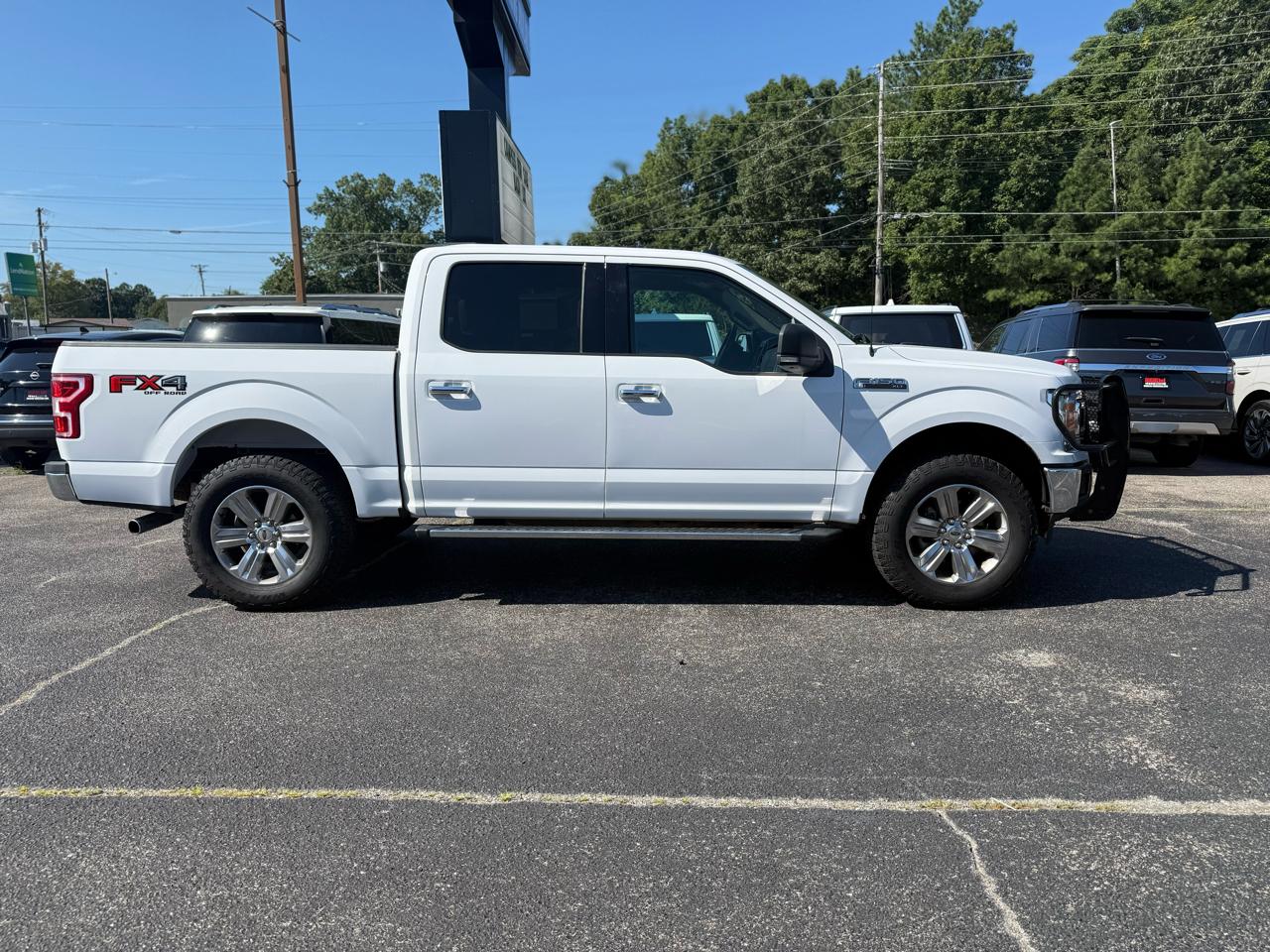 Ford F-150 XLT 4WD 2020
