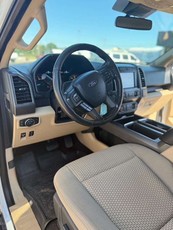 Ford F-150 XLT 4WD 2020