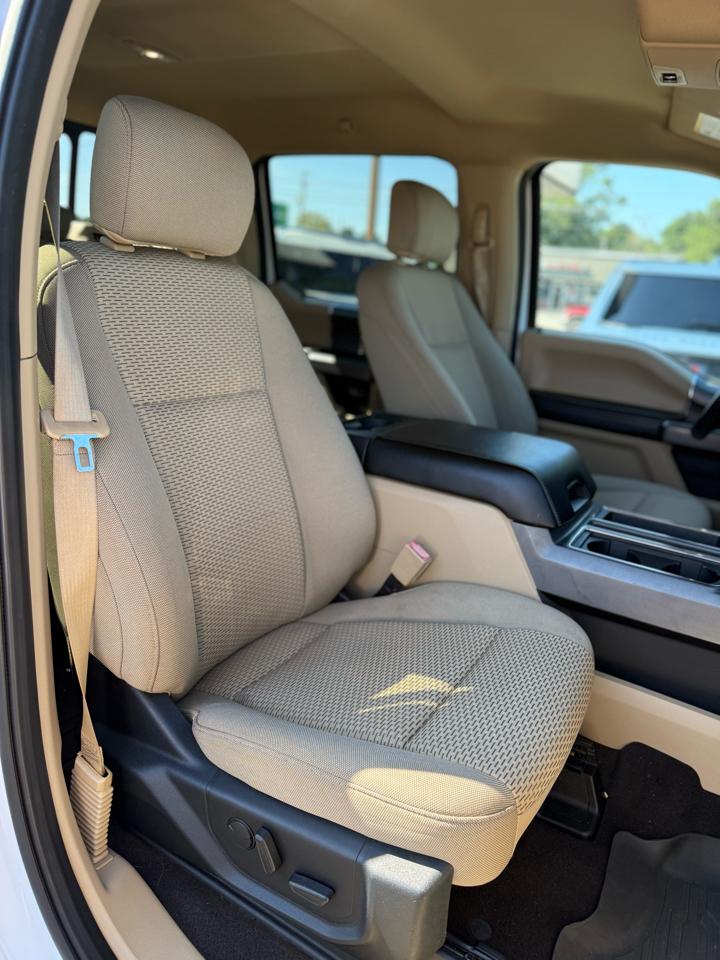 Ford F-150 XLT 4WD 2020