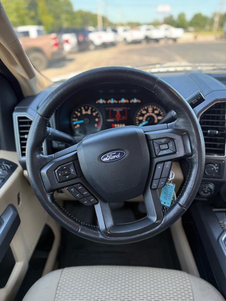 Ford F-150 XLT 4WD 2020