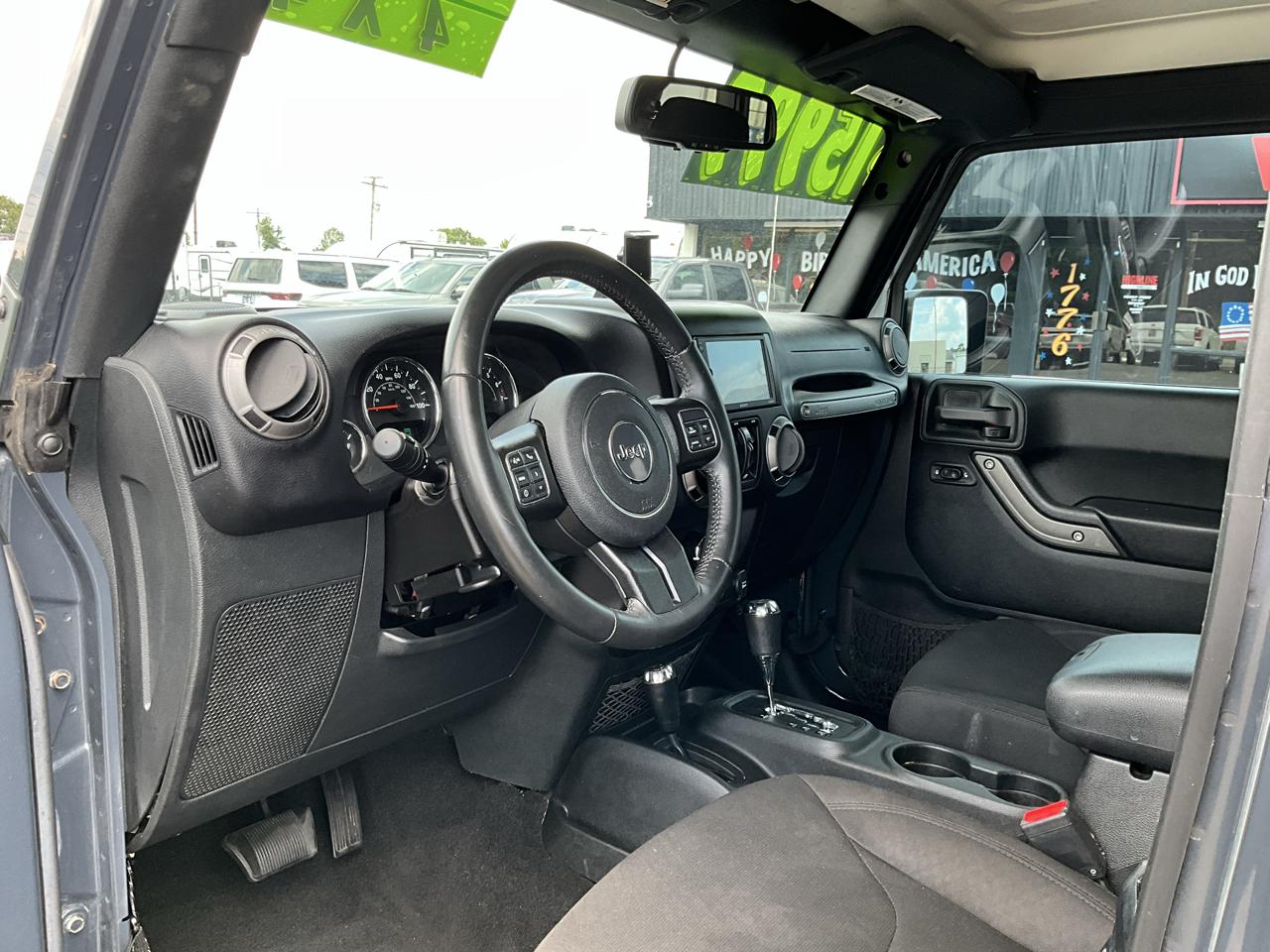 Jeep Wrangler Unlimited 4WD 4dr Sport 2016