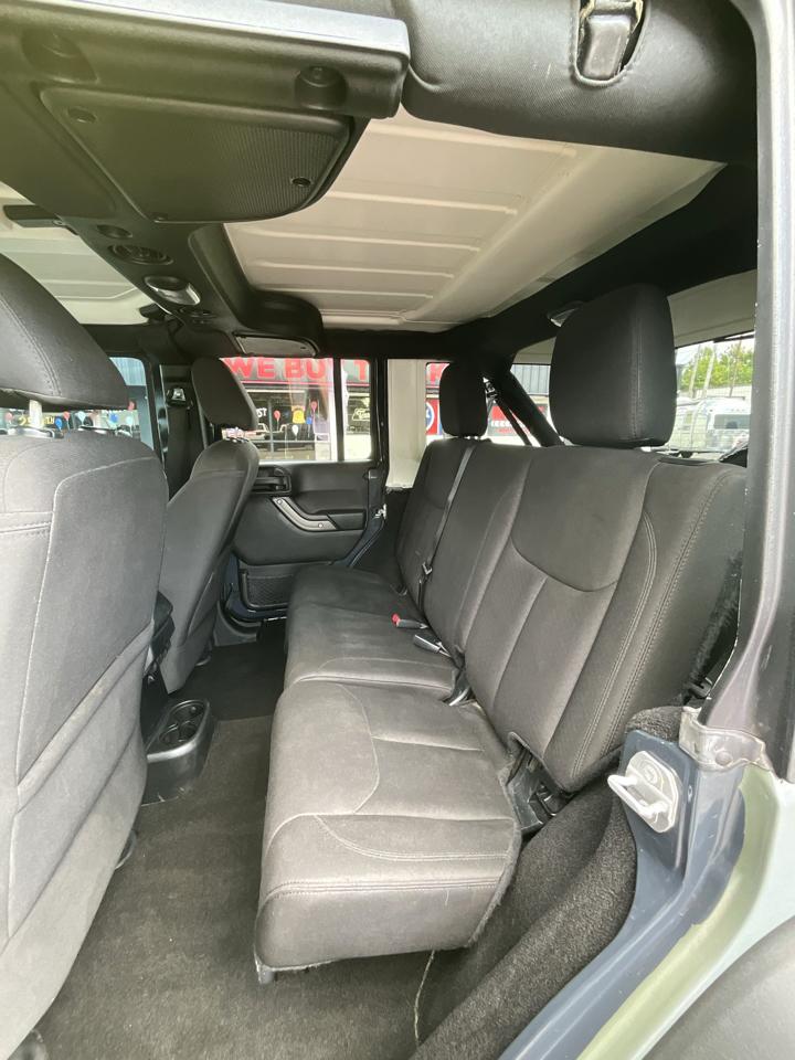 Jeep Wrangler Unlimited 4WD 4dr Sport 2016