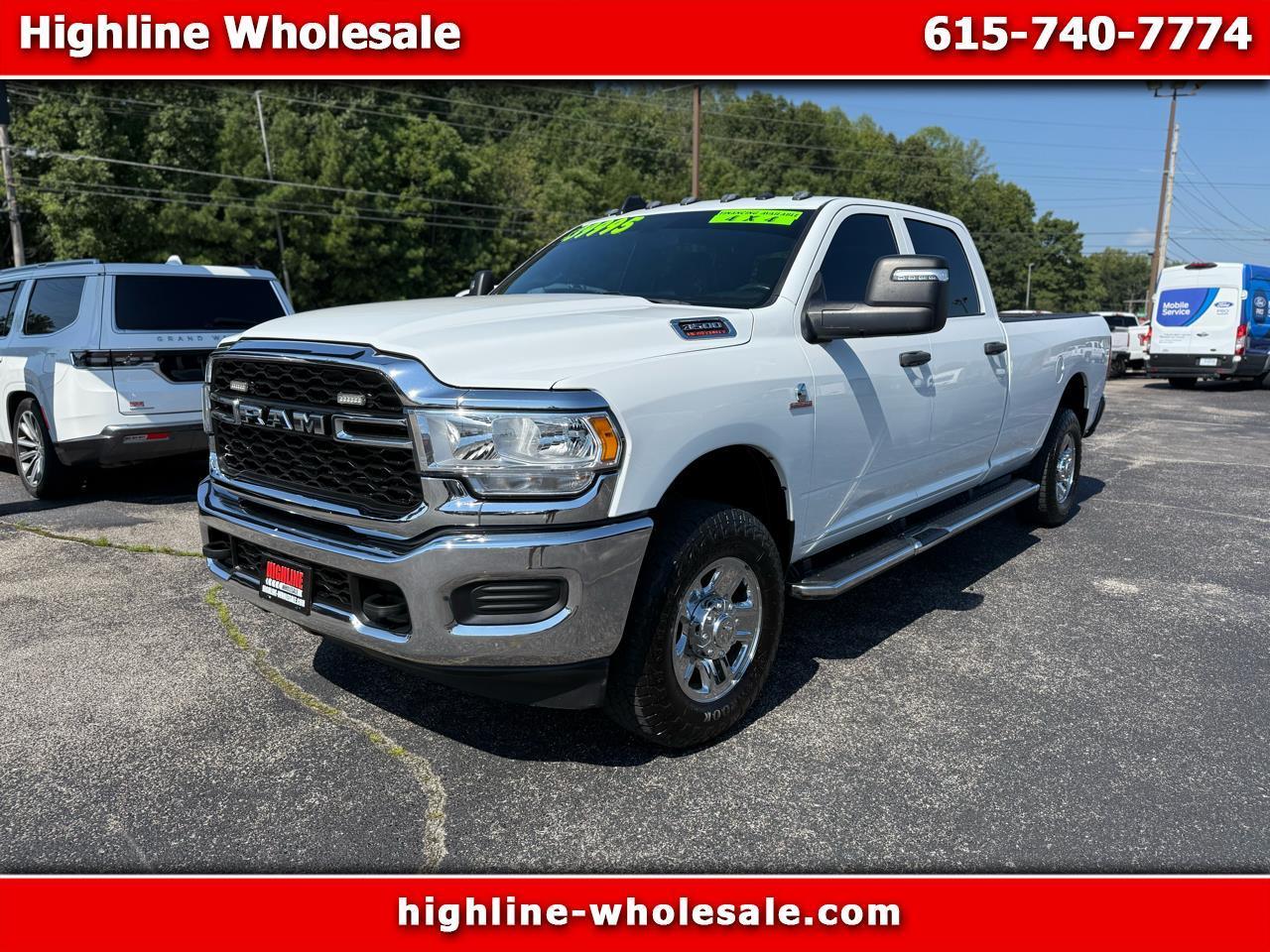 2023 RAM 3500 Tradesman 4x4 Crew Cab 8' Box