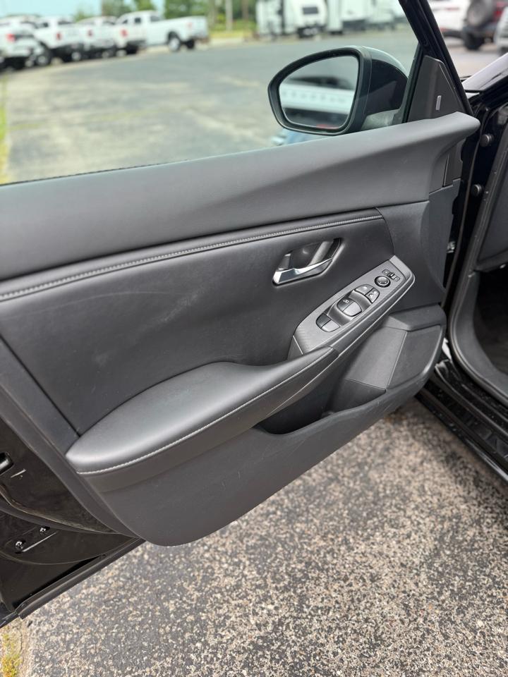Nissan Sentra SV CVT 2021