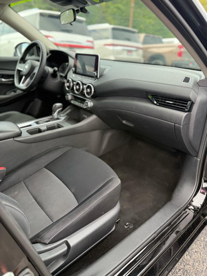 Nissan Sentra SV CVT 2021