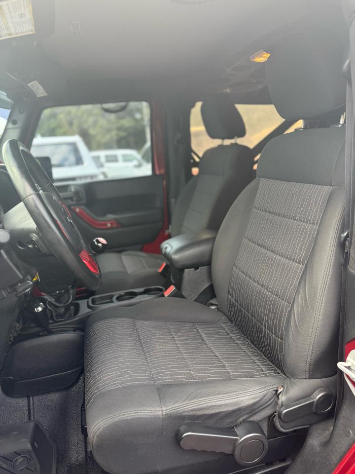 Jeep Wrangler 4WD 2dr Sport 2012