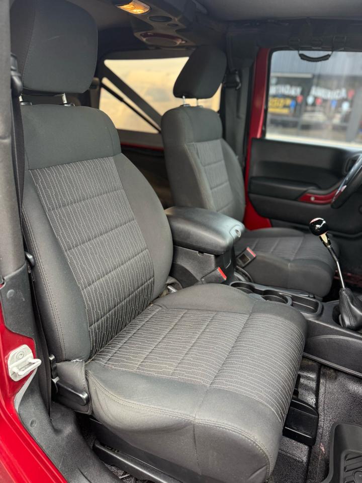 Jeep Wrangler 4WD 2dr Sport 2012