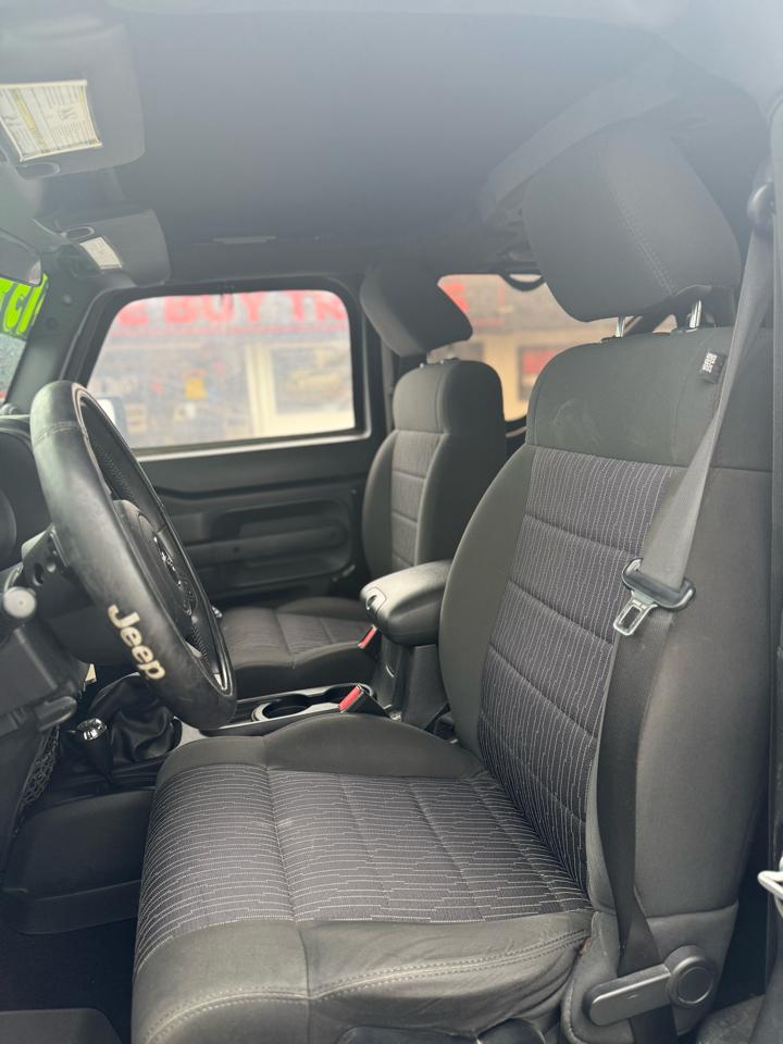 Jeep Wrangler 4WD 2dr Sport 2012