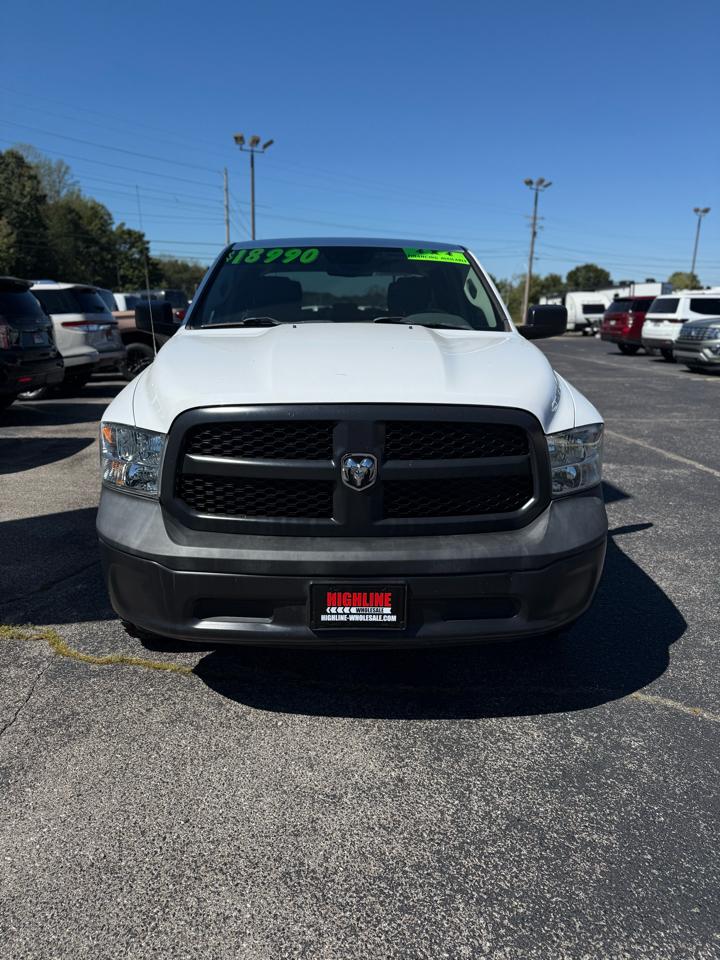 RAM 1500 Classic Tradesman 4x4 Crew Cab 5'7" Box 2019