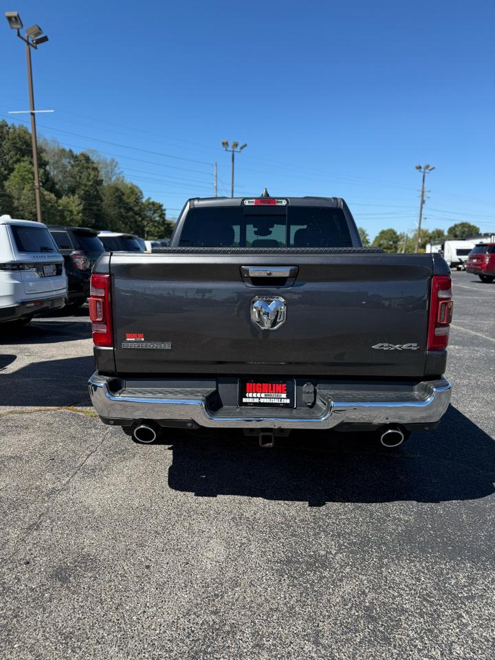 RAM 1500 Big Horn 4x4 Crew Cab 5'7" Box 2020
