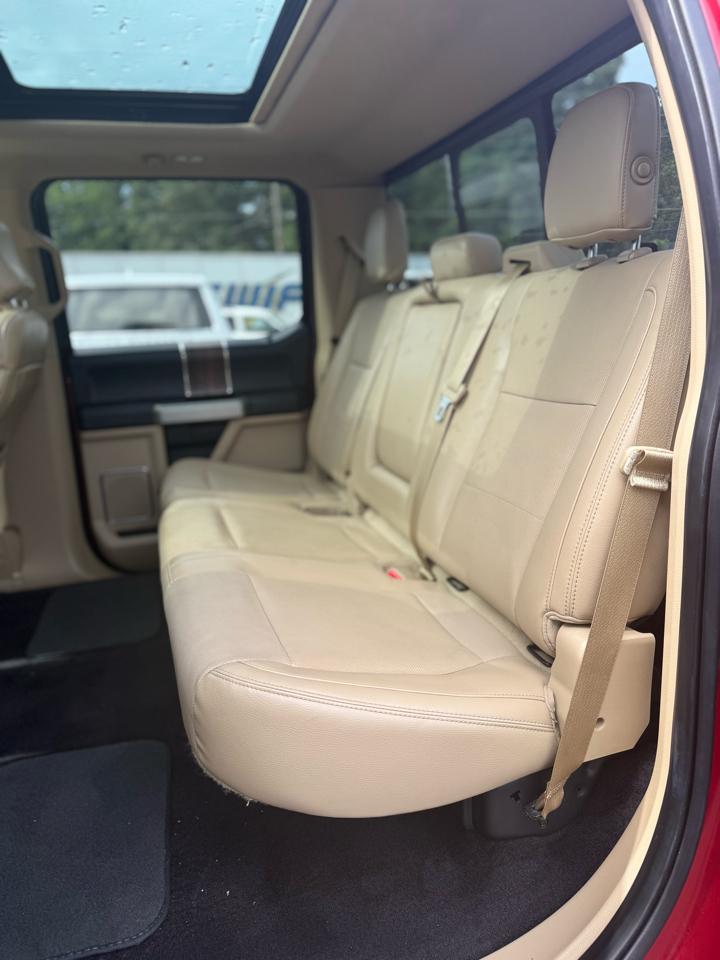 Ford F-150 4WD SuperCrew 145" Lariat 2015