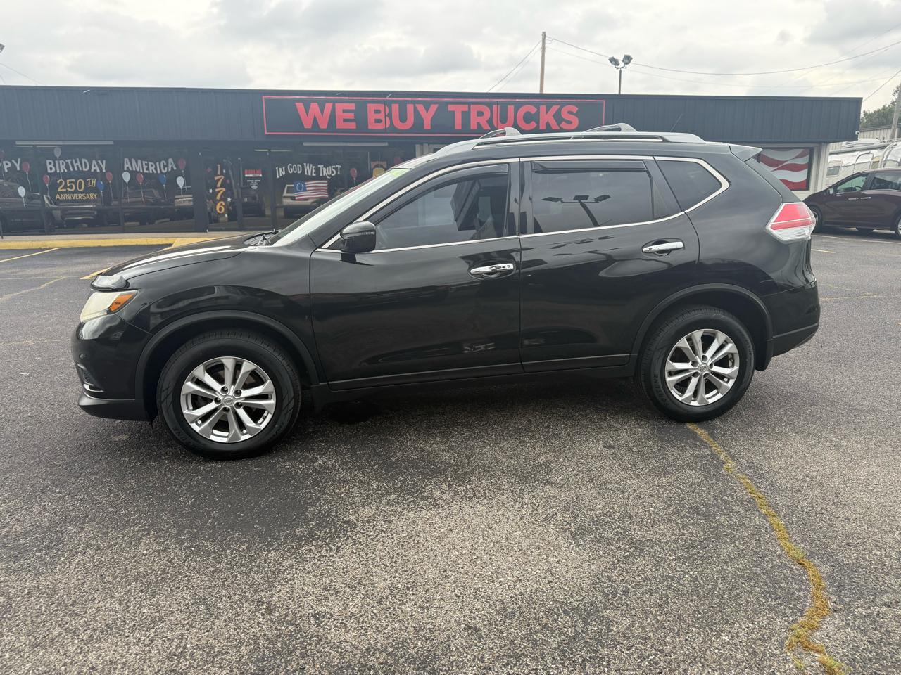 Nissan Rogue AWD 4dr SV 2016