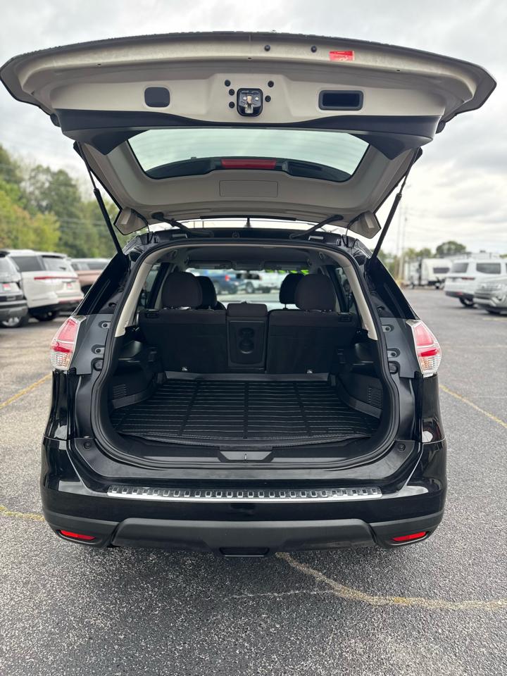 Nissan Rogue AWD 4dr SV 2016