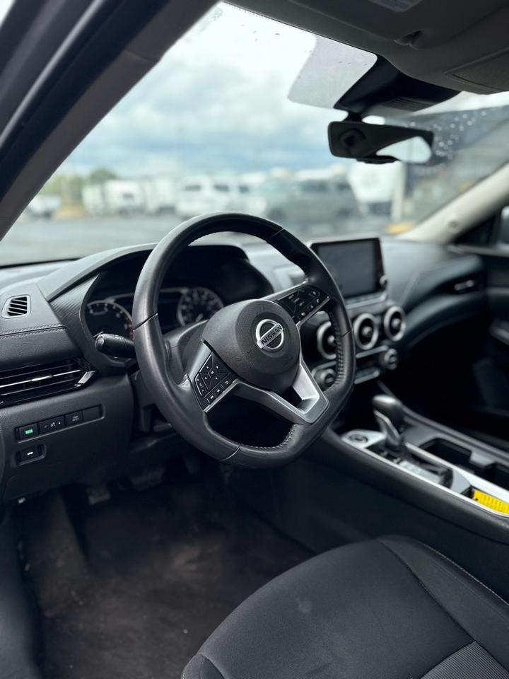 Nissan Sentra SV CVT 2020