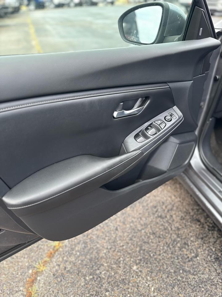 Nissan Sentra SV CVT 2020