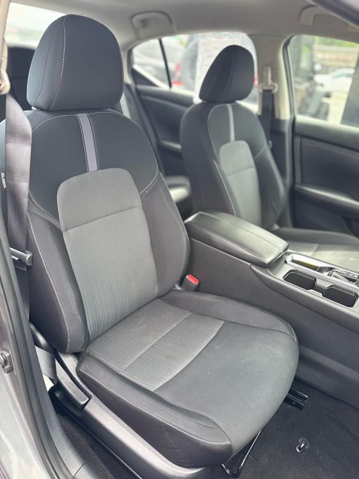 Nissan Sentra SV CVT 2020