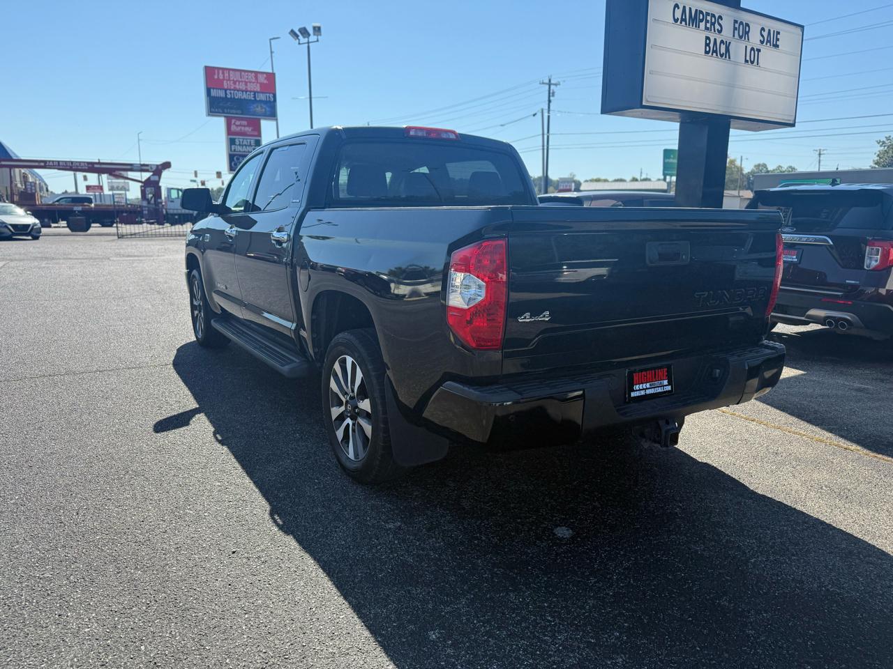 Toyota Tundra Limited CrewMax 5.7L FFV 4WD 2018