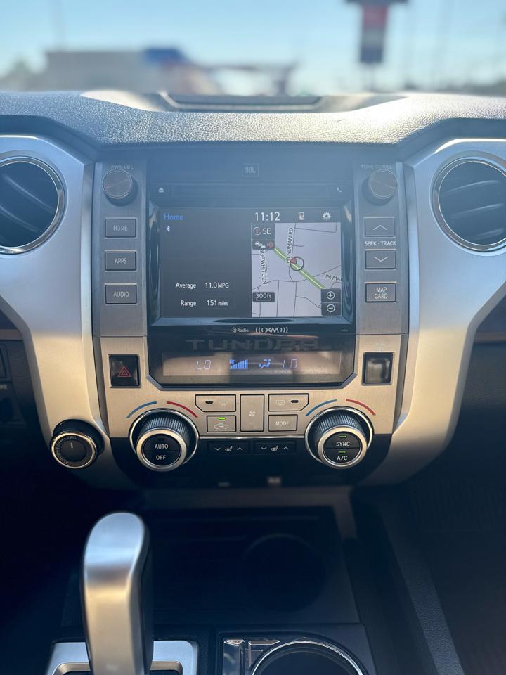 Toyota Tundra Limited CrewMax 5.7L FFV 4WD 2018