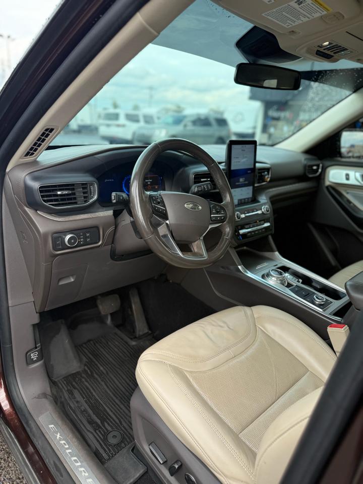 Ford Explorer Platinum 4WD 2020